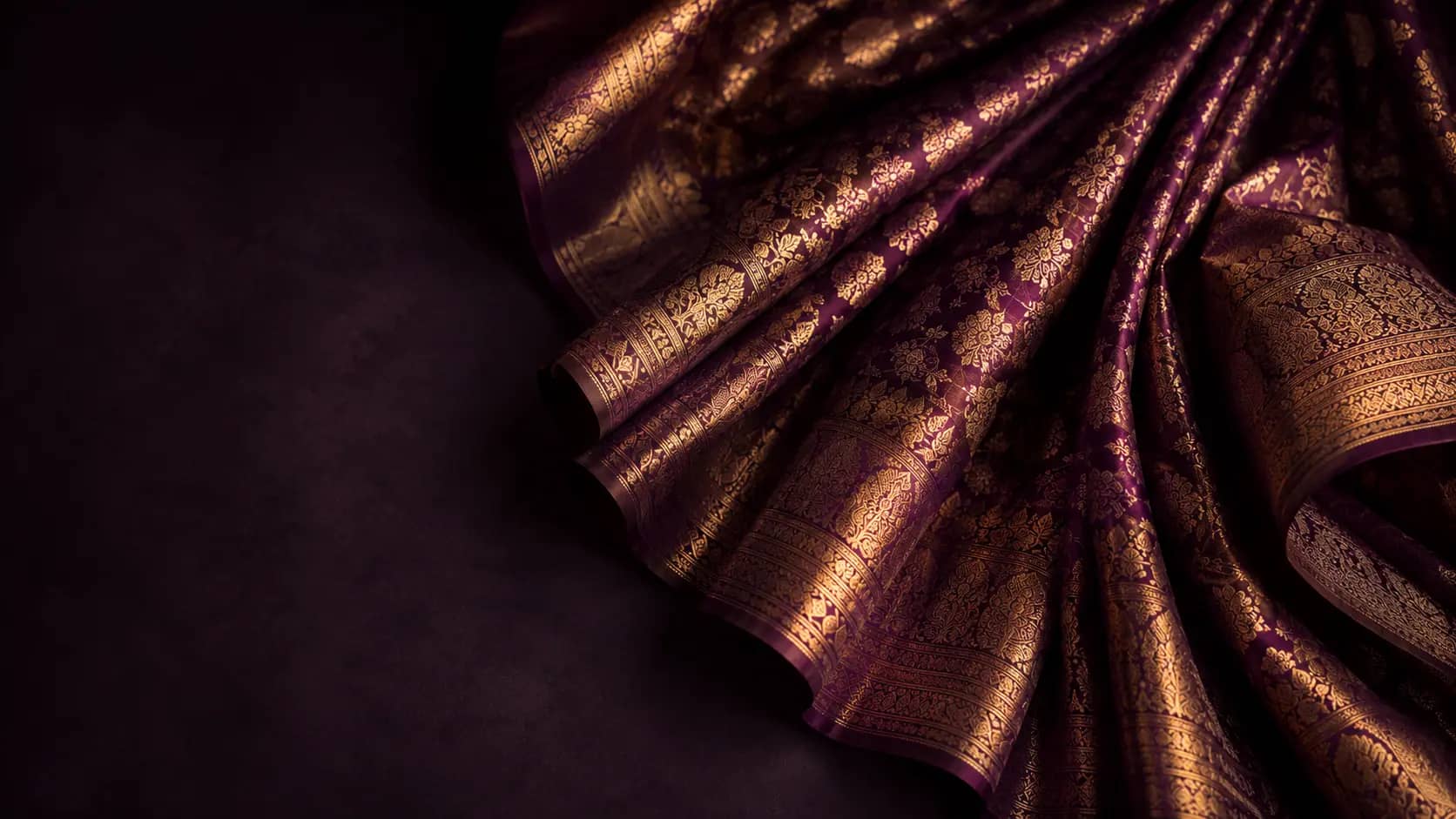 Handwoven luxury silk saree drape from Pratyagra Silks