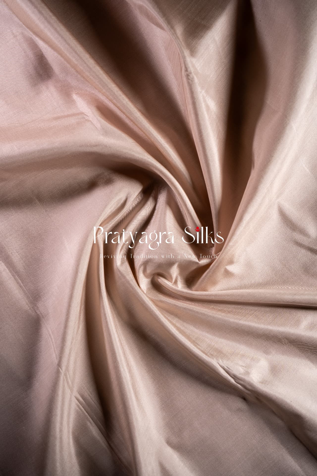 Elegant Champagne Blush/Nude-Taupe Yin-Yang Jacquard Motifs