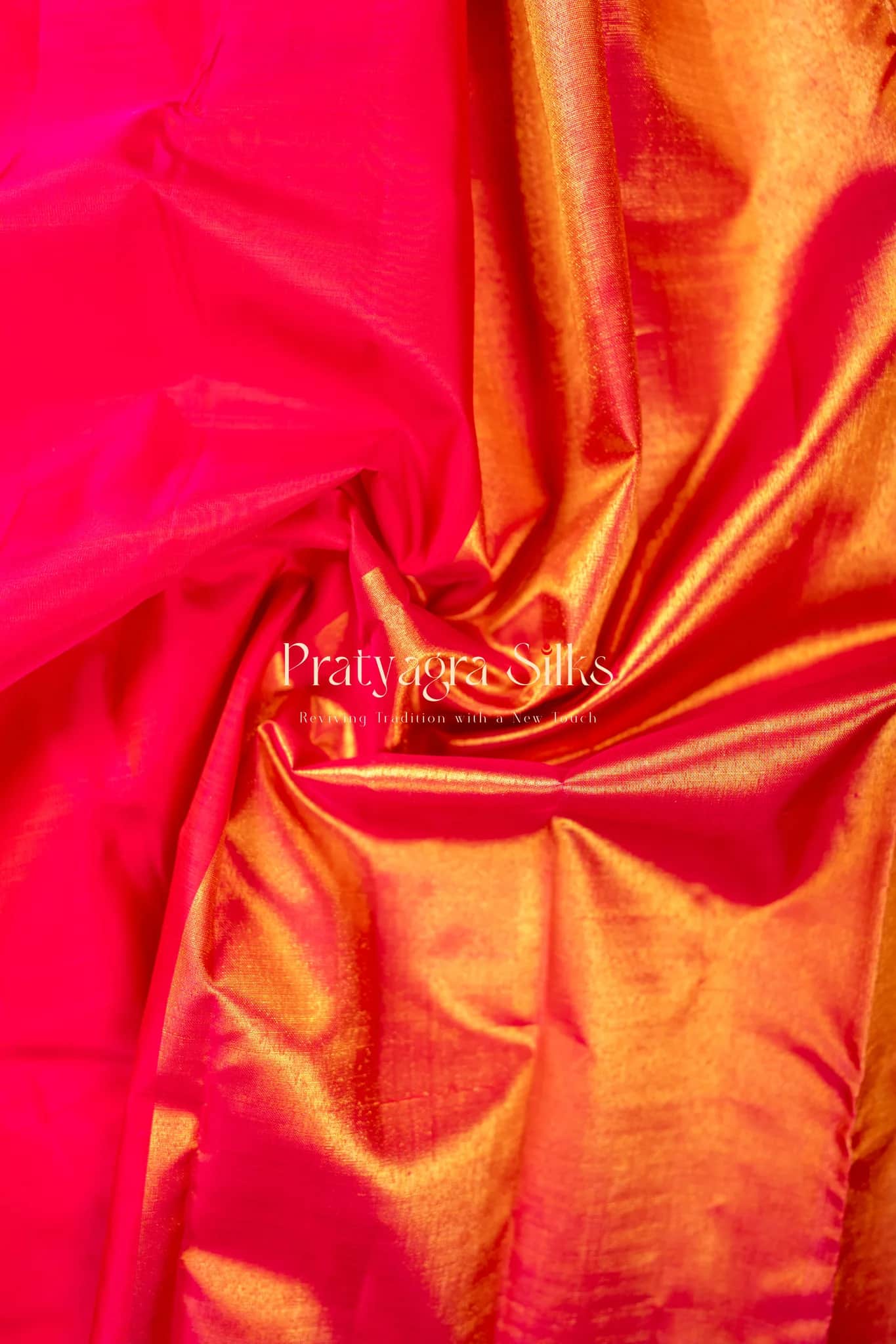 Temple design Pure silk sarees online in India | Pratyagra Silks